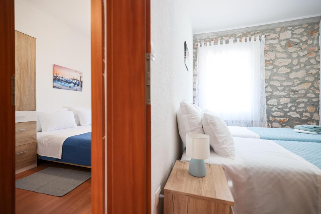 Apartment M&V Zadar Exterior photo