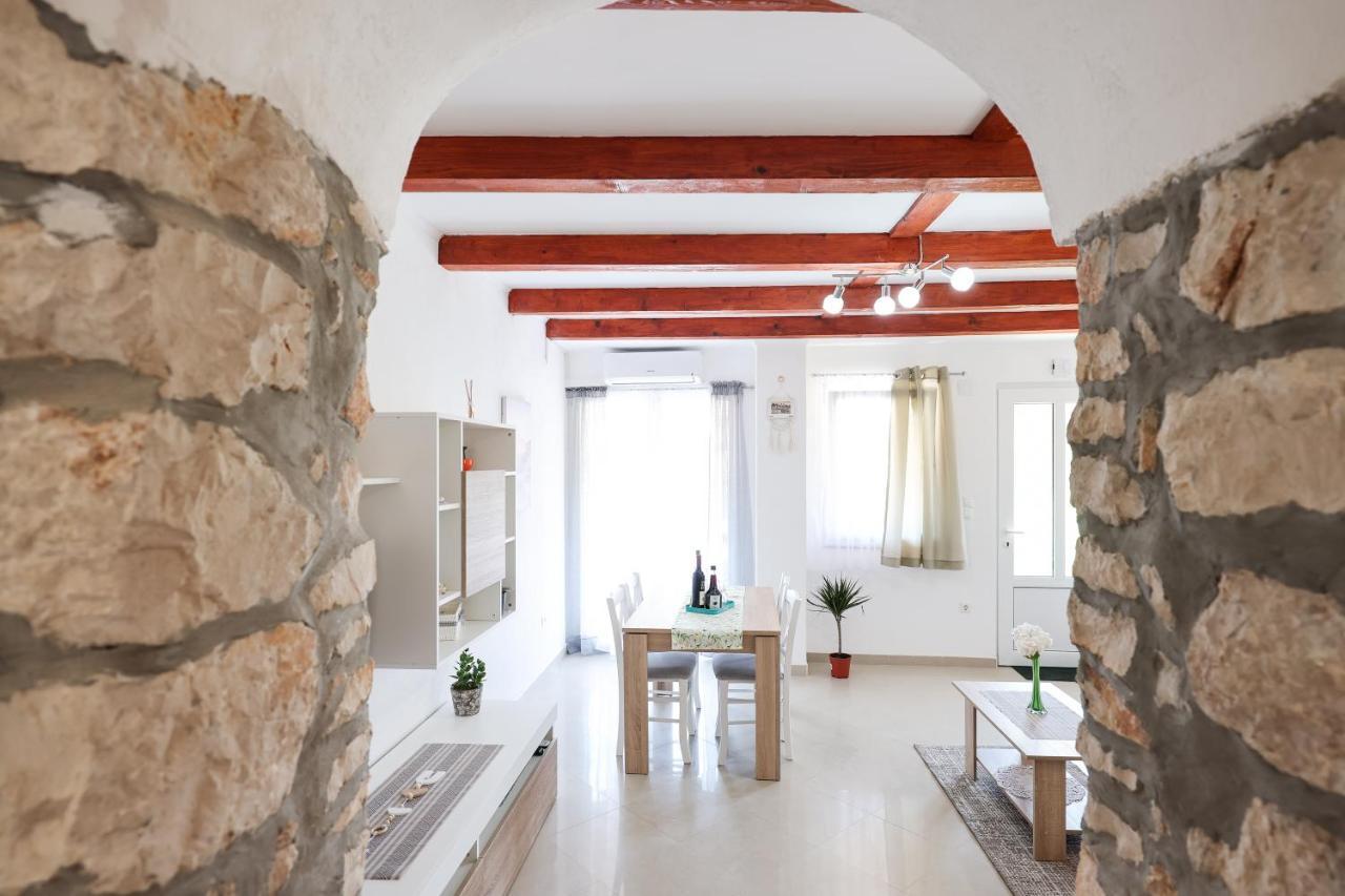 Apartment M&V Zadar Exterior photo
